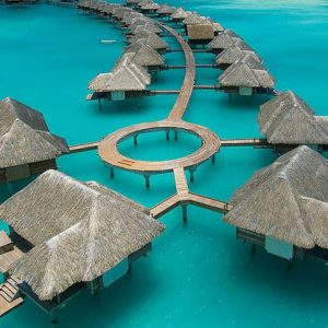 Four Seasons Hotel Bora Bora