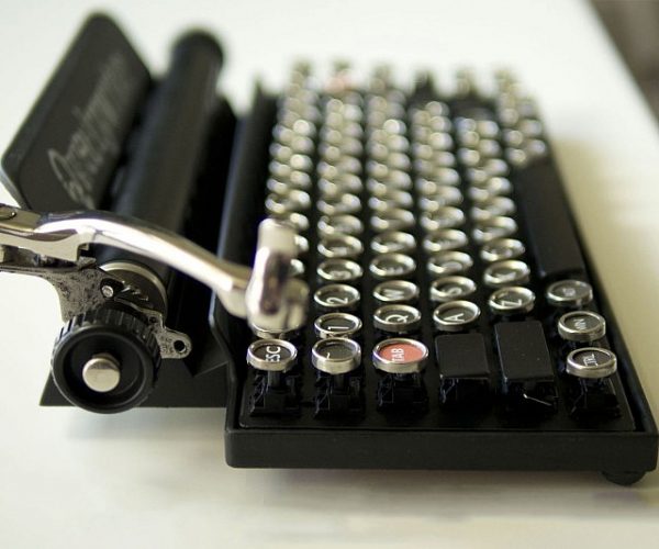 Bluetooth Typewriter Keyboard