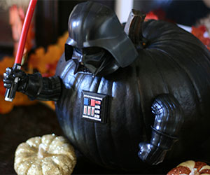 Darth Vader Pumpkin Push-in