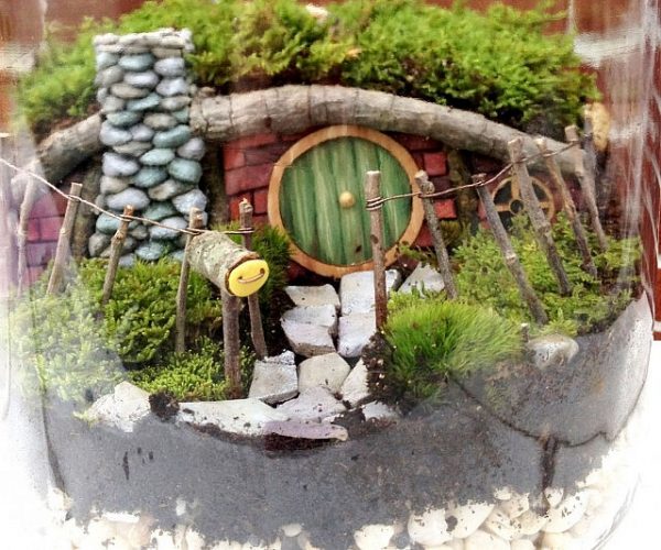 Hobbit House Terrarium Set