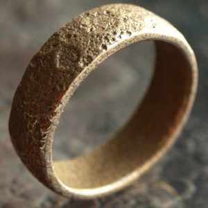 Topographically Correct Moon Ring