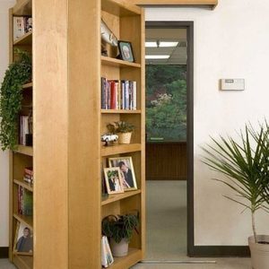 Secret Bookshelf Passageway