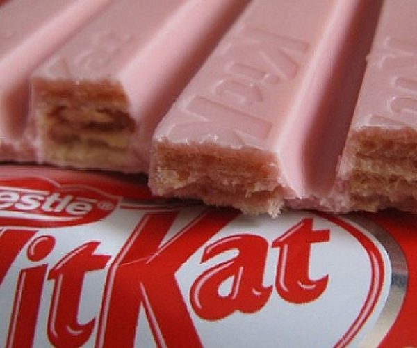 Strawberry Kit Kat Bar