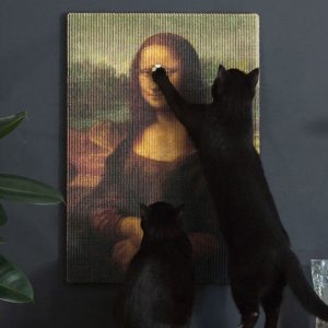 Mona Lisa Cat Scratcher