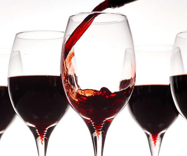 Sediment Capturing Wine Glasses