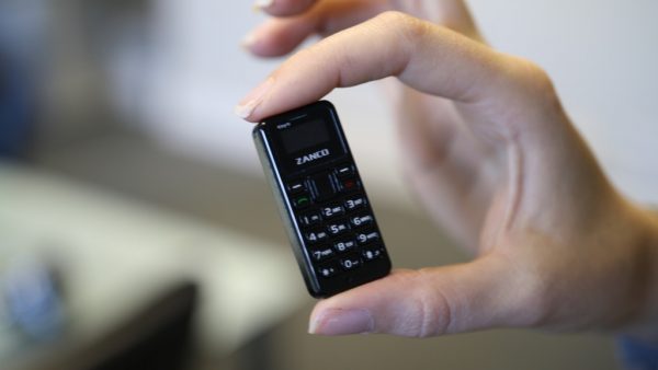 Zanco tiny t1 - World's Smallest Mobile Phone
