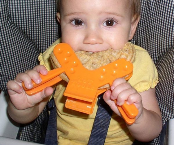 Toddler Sandwich Clamp Utensil