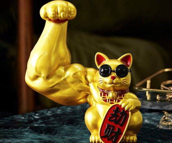 Strong Arm Maneki-Neko Good Luck Cat