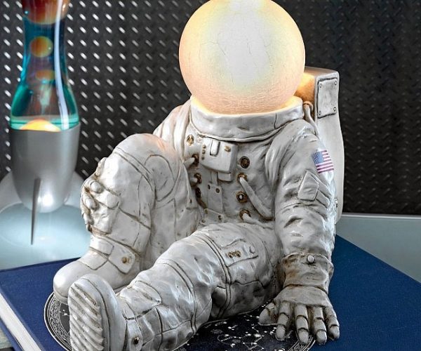 Sitting Astronaut Lamp