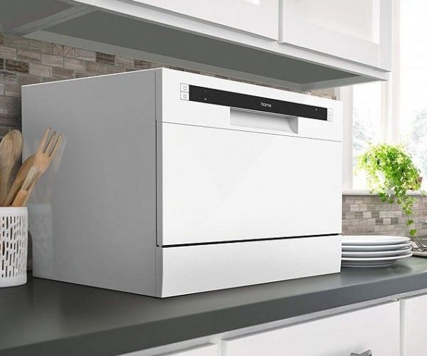 The Compact Countertop Dishwasher